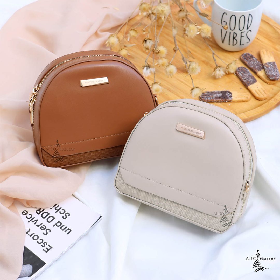 کیف دوشی پاسپورتی prettyzys  کد x056 - Image 3